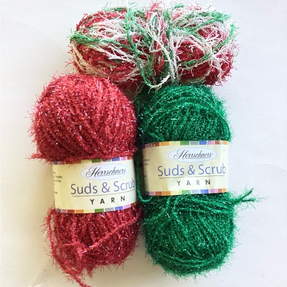 Hand Crafted Other - Yarn Suds & Scrub Herrschners Red Heart Scrubby Red Green White Christmas